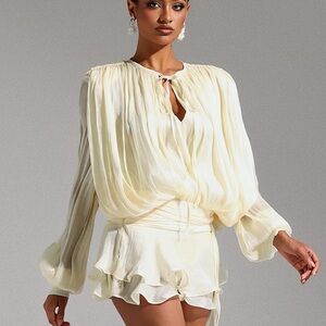 SAN TORINI Cream Long Sleeve Pleated Blouse with Tie Front